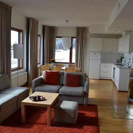 Yllaes Chalets A9206 Talvikaudelle 25-26 Hinta Sisaeltaeae 2Kpl Hissilippuja! Ylläsjärvi Eksteriør billede